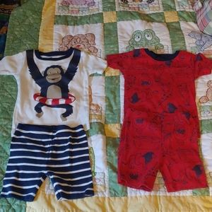 Carter's PJ set 2T